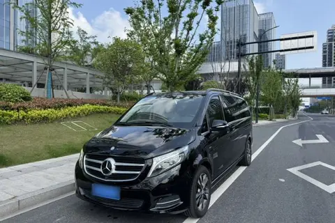 Mercedes-Benz V-Class 2017