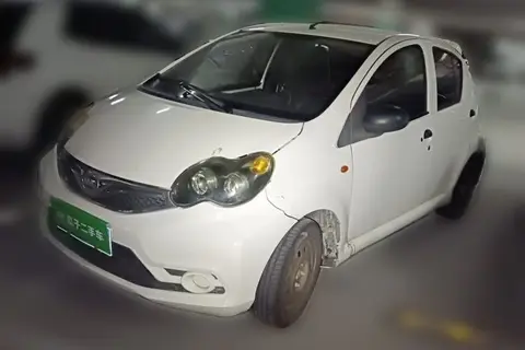 BYD F0 2015