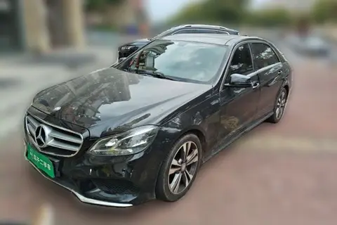 Mercedes-Benz E-Class 2015