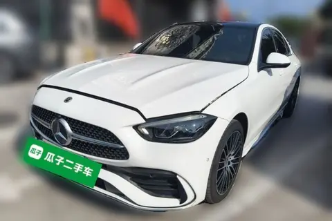 Mercedes-Benz C-Class 2024