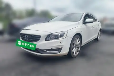 Volvo S60 2015