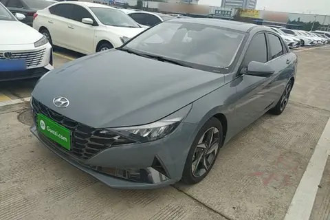 Hyundai Elantra 2021