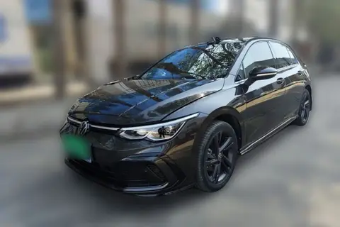 Volkswagen Golf 2021