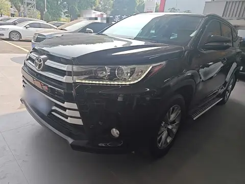 Toyota Highlander 2020