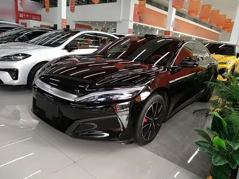 BYD Han L 2025