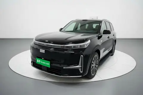 Geely M9 2025