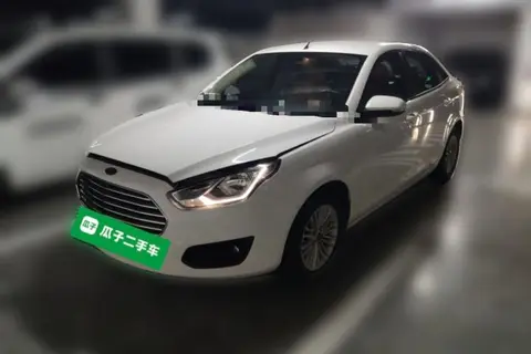 Ford Escort 2015