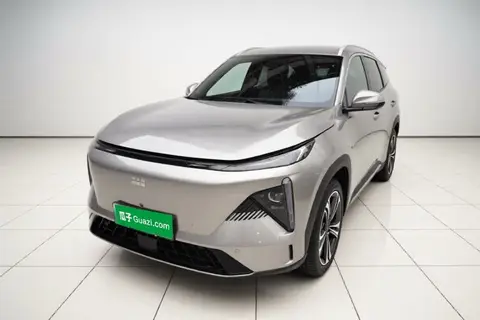 Geely L7 2024
