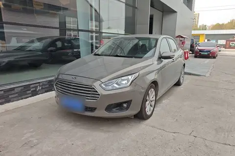 Ford Escort 2017