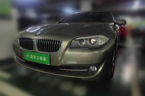 BMW 5 Series 2011