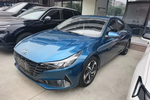 Hyundai Elantra 2021