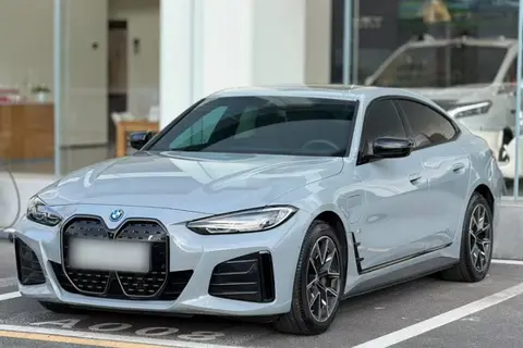 BMW i4 2024