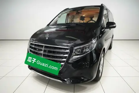 Mercedes-Benz V-Class 2024