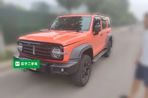TANK 300 2021