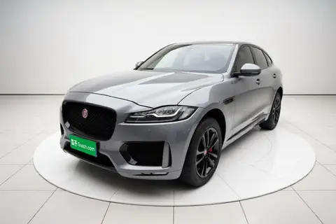 Jaguar F-PACE 2020