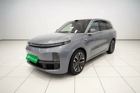 Li L8 2025