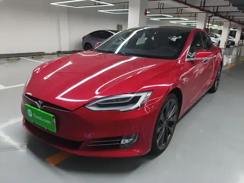 Tesla Model S 2020