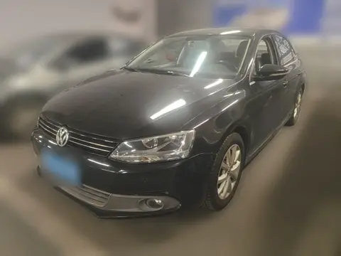 Volkswagen Sagitar 2012