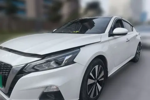 Nissan Teana 2021