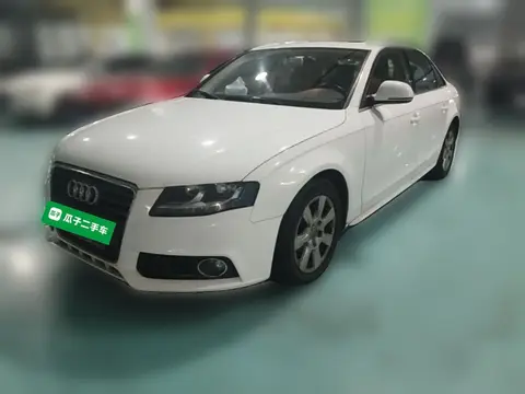 Audi A4L 2011