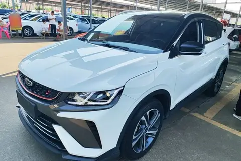 Geely Coolray 2022