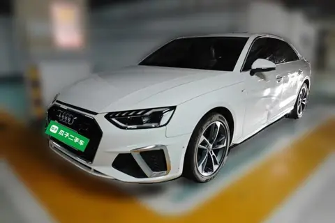 Audi A4L 2020