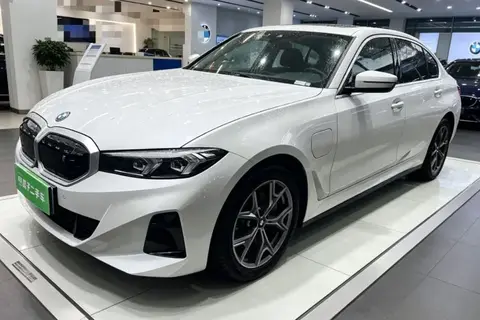 BMW i3 2023