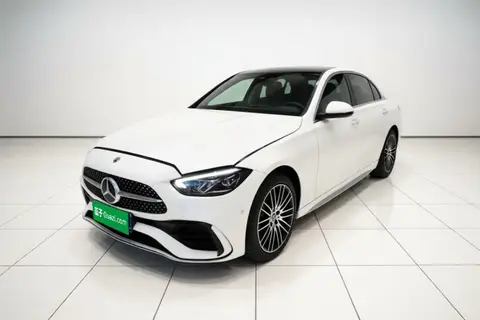 Mercedes-Benz C-Class 2024