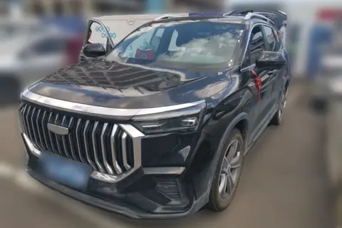 Geely Okavango 2024