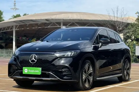 Mercedes-Benz EQE SUV 2023