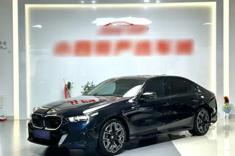 BMW 5 Series 2024