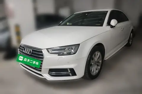 Audi A4L 2019