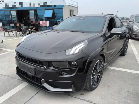 Lynk & Co 02 Hatchback 2021