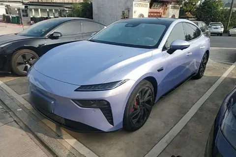Dongfeng eπ007 2024