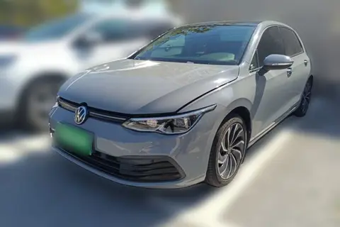 Volkswagen Golf 2021