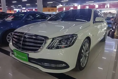 Mercedes-Benz S-Class 2020