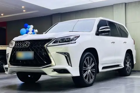 Lexus LX 2018