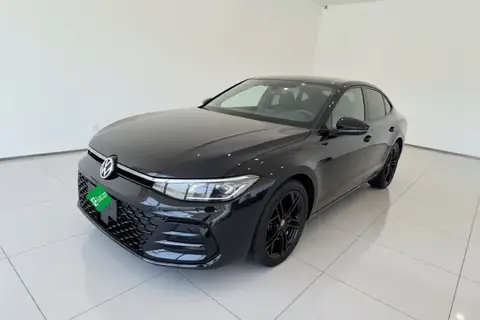 Volkswagen Passat 2025