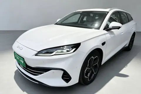 BYD Seal 06 2025