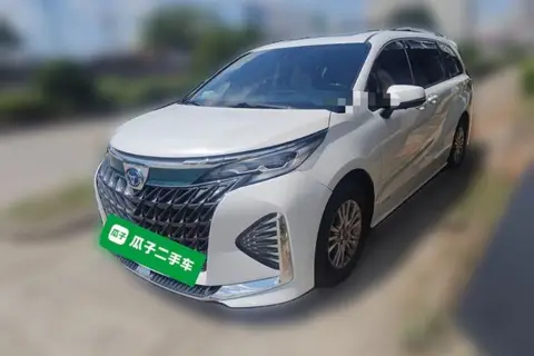 Toyota SIENNA 2023