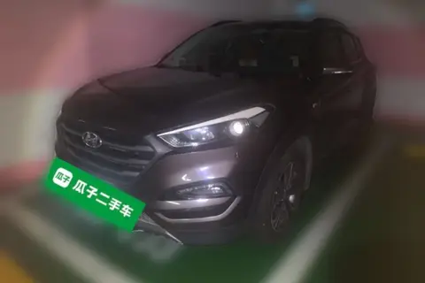 Hyundai Tucson 2015