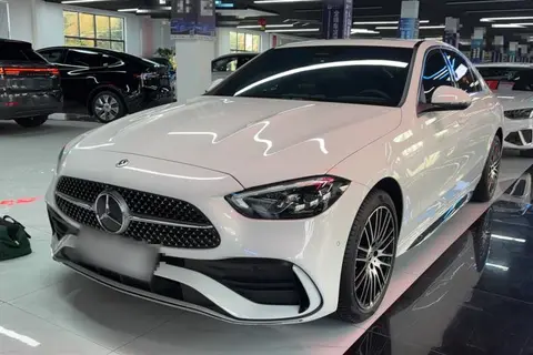 Mercedes-Benz C-Class 2024