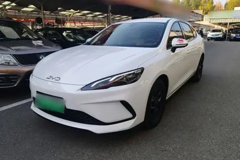 BYD Seal 05 2025