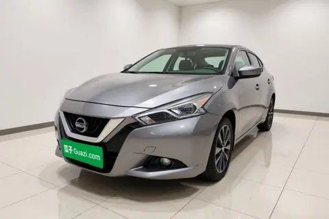 Nissan Bluebird 2019