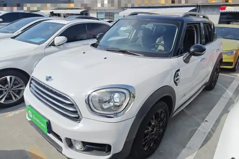 MINI COUNTRYMAN 2018