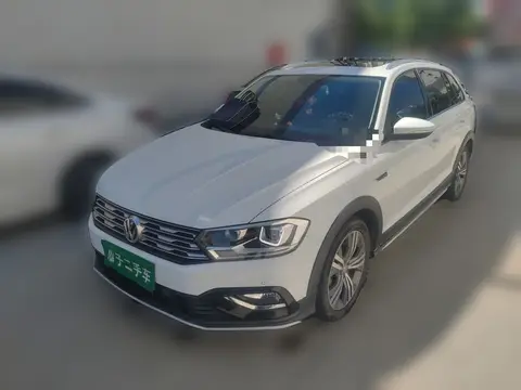 Volkswagen C-TREK 2018