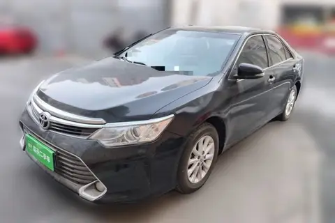Toyota Camry 2015
