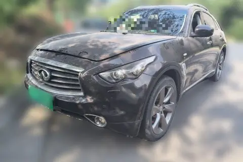 Infiniti FX 2012