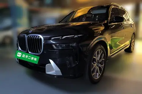 BMW X7 2023