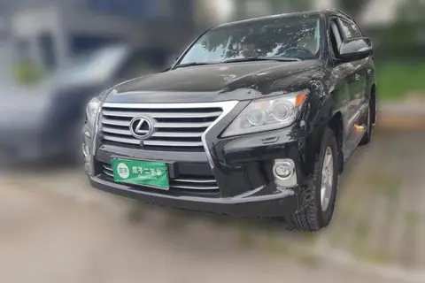 Lexus LX 2013